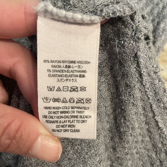 Free People Womens Ventura Oversized Top Tunic Small Gray Waffle Knit Distressed - Picture 8 of 10